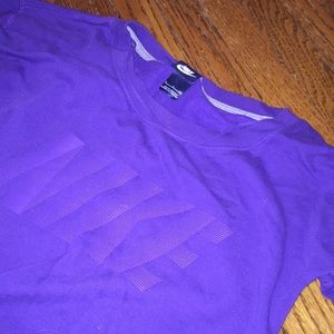 NIKE Crewneck